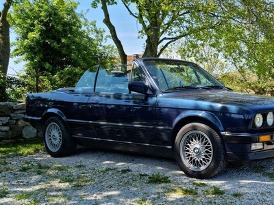 Usato 1987 BMW 325 Cabriolet 2.5 Benzin 171 CV (21.500 €)