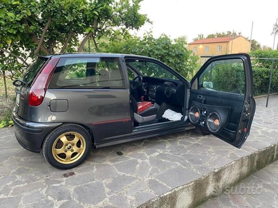 Usato 1994 Fiat Punto 1.4 Benzin 133 CV (14.000 €)
