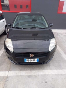 Usato 2006 Fiat Grande Punto 1.4 Benzin 77 CV (3.000 €)
