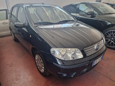 Usato 2008 Fiat Punto 1.2 Benzin 60 CV (3.900 €)