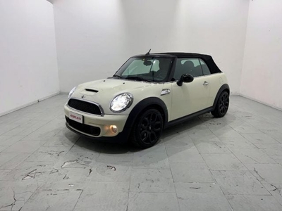 Usato 2011 Mini Cooper S Cabriolet 1.6 Benzin 184 CV (15.800 €)