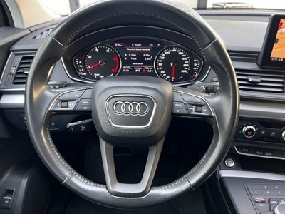 AUDI Q5 2.0 TDI quattro S tronic Business