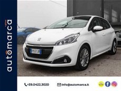 Peugeot 208 82 5 porte Access del 2017 usata a Silea