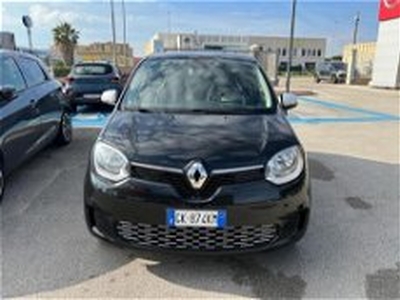 Renault Twingo Urban Night 22kWh del 2023 usata a Brindisi