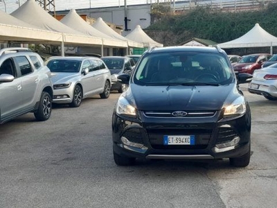 FORD Kuga 2.0 TDCI 140 CV 4WD Powershift Titanium