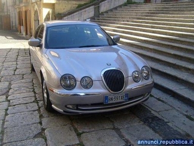 Jaguar S-Type 3.0 V6 24V cat Executive Atripalda