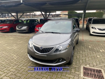 Lancia Ypsilon 1.0 FireFly