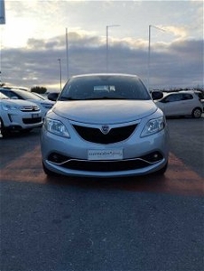 Lancia Ypsilon 1.2 69 CV 5 porte GPL Ecochic Gold my 12 del 2016 usata a Savona