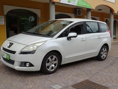 Peugeot 5008 1.6 HDi 112CV