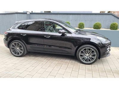 PORSCHE MACAN 2.0 +21