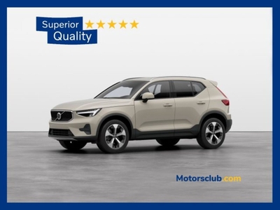 Volvo XC40 B3 automatico Core nuovo