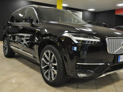 Volvo XC90 D5 AWD Geartronic 7 posti Inscription usato