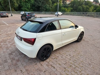 Audi A1 1.6 TDI 105 CV Attraction usato