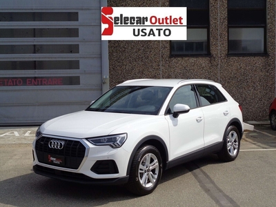 Audi Q3 45 TFSI quattro S tronic Business 180 kW