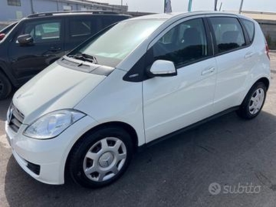 Mercedes-benz A 160 cdi Elegance BlueEFFICIENCY 20