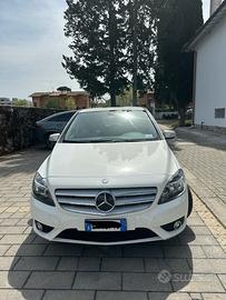 MERCEDES Classe B (T246/242) - 2012