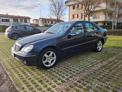 MERCEDES Classe C (W/S203) - 2004