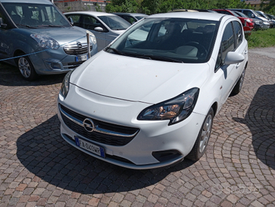 Opel Corsa 1200 benzina automatica