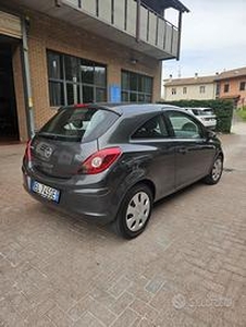 Opel Corsa GPL 1.2 neopatentati