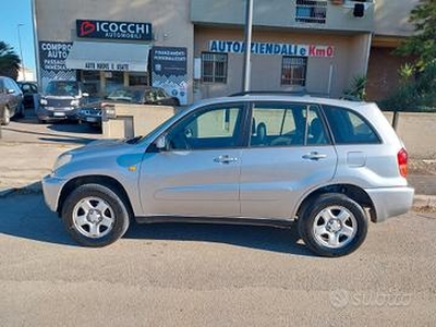 Toyota RAV 4 RAV4 2.0 Tdi D-4D cat 5 porte Sol