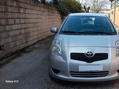 TOYOTA Yaris 2ª serie - 2008OK NEOPATENTATI