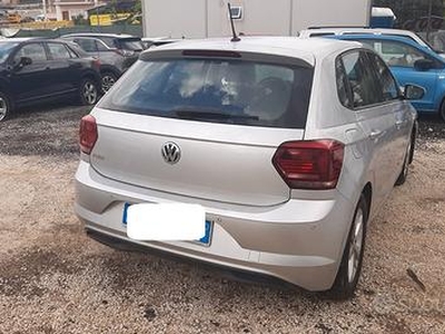 Volkswagen Polo 1.6 dci 80cv anno 2019 incidentata