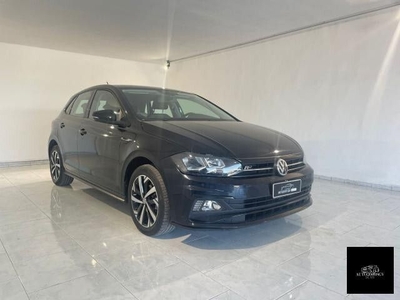 VOLKSWAGEN POLO 2018 1.0 TGI 90 CV R-LINE X NEOPATENTATI