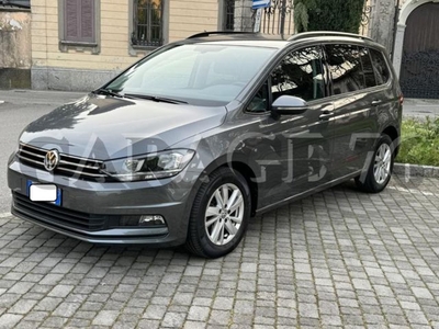 VOLKSWAGEN Touran 3ª serie