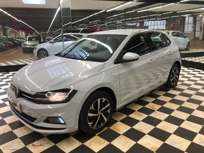 2018 VOLKSWAGEN Polo