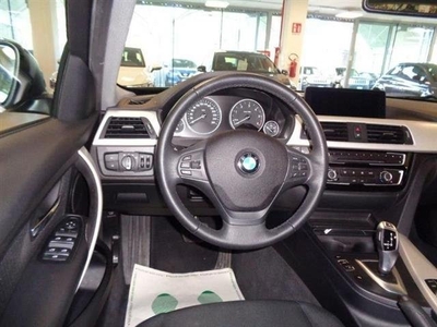 BMW SERIE 3 TOURING 320d Touring Business Advantage aut.
