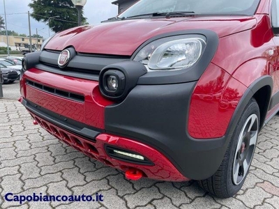 FIAT PANDA CROSS 1.0 FireFly S&S Hybrid ROSSO PASSIONE+UCONNECT 7