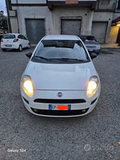 Fiat Punto van 1.3 mtj 75cv 2012
