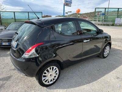 LANCIA YPSILON 1.2 69 CV 5 porte GPL Ecochic Silver