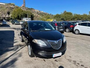 Lancia ypsilon 6.8.0.0.0.K.M