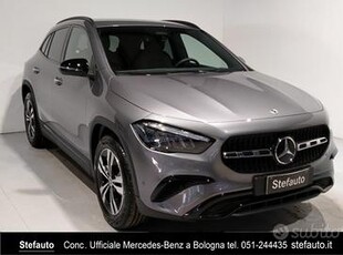 MERCEDES-BENZ GLA 180 d Automatic Progressive Ad