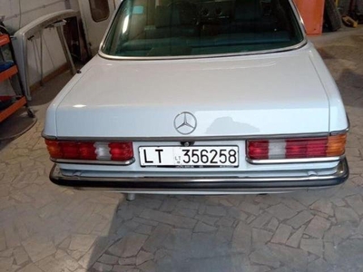 MERCEDES SERIE 200-300 CE ISCRITTA ASI