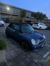 MINI Mini Cabrio (F57) - 2005