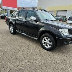 Nissan Navara 2.5 dCi 4 porte Double Cab SE del 2008 usata a Roma