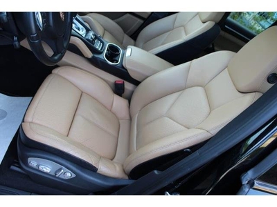 PORSCHE CAYENNE 3.0 DIESEL *TETTO*PASM*TAGLIANDATA*