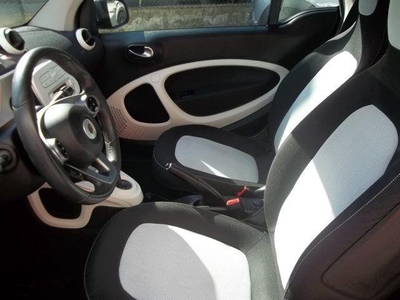 SMART FORTWO 70 1.0 twinamic Youngster