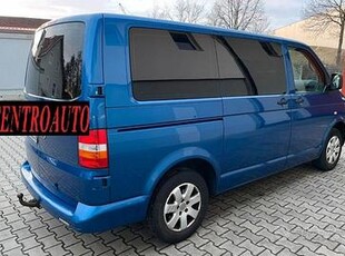 VOLKSWAGEN Caravelle VW T5 2.5Tdi 131cv 9 Posti