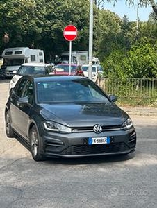 Volkswagen golf 7.5 R line 2.0 tdi 150 cv ful 2017
