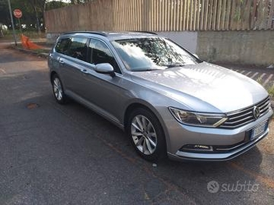 VOLKSWAGEN Passat 8ª serie - 2019