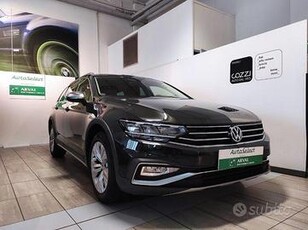 VOLKSWAGEN Passat 8ª serie - Passat Alltrack 2.0 T