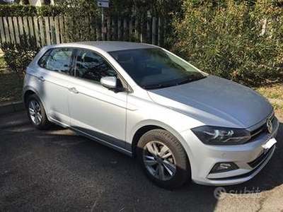 Volkswagen Polo 2018 Confortline 1.0 75cv