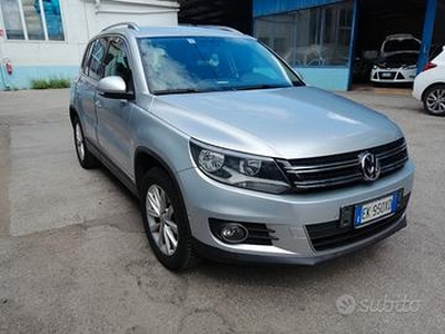 VOLKSWAGEN Tiguan 1ª serie - 2011