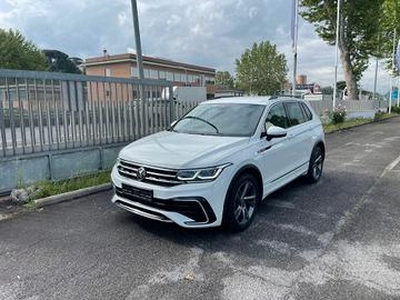 Volkswagen Tiguan 2.0 TDI 150 CV SCR DSG R-Line