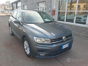 Volkswagen Tiguan 2.0 TDI Business Bluemotion AT 1