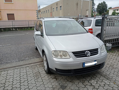 Volkswagen Touran 1.9 tdi