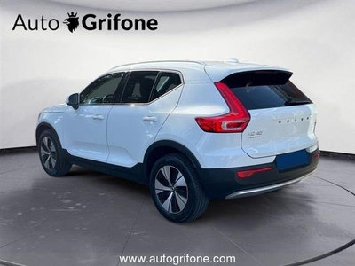 VOLVO XC40 Benzina 1.5 t3 Momentum 163cv my20